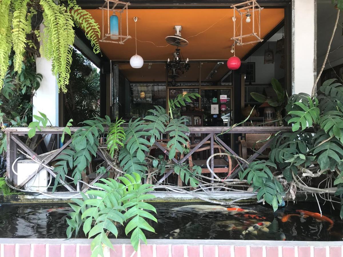 Ez House Hotel Sukhothai Exterior photo