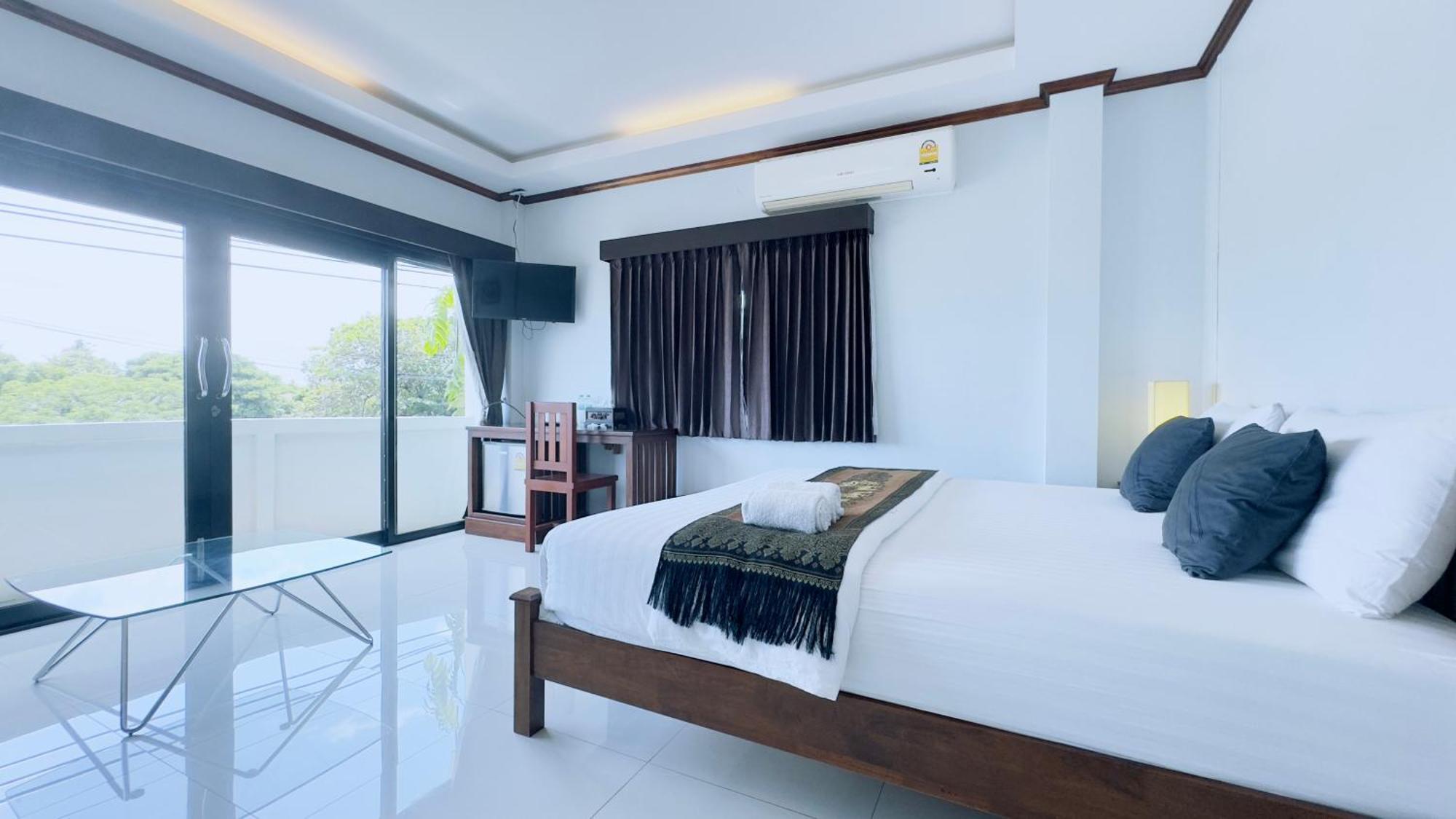 Ez House Hotel Sukhothai Exterior photo