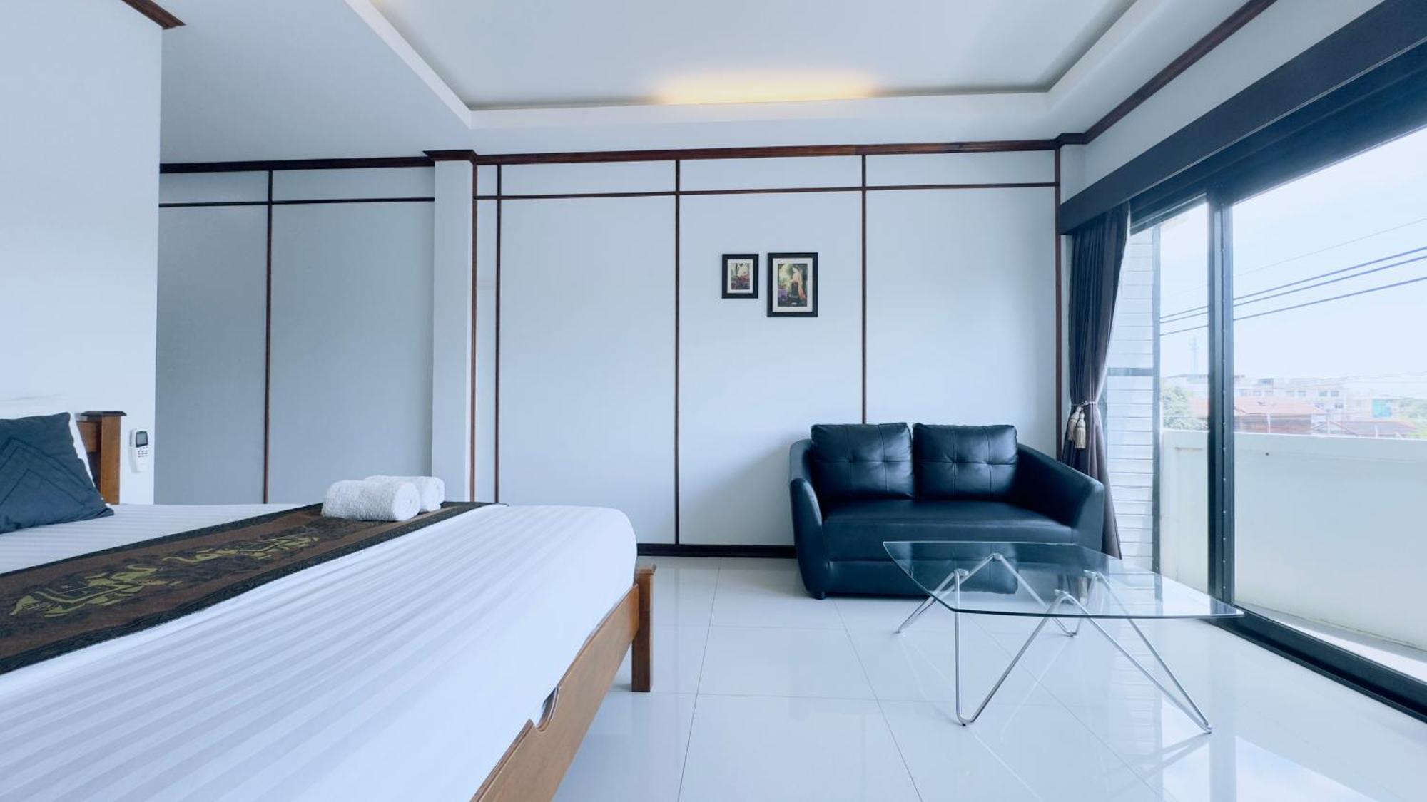 Ez House Hotel Sukhothai Exterior photo
