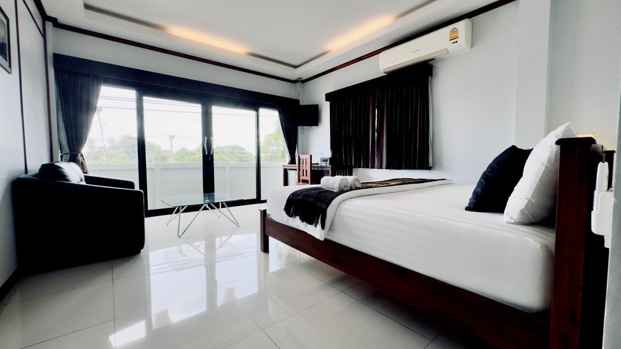 Ez House Hotel Sukhothai Exterior photo