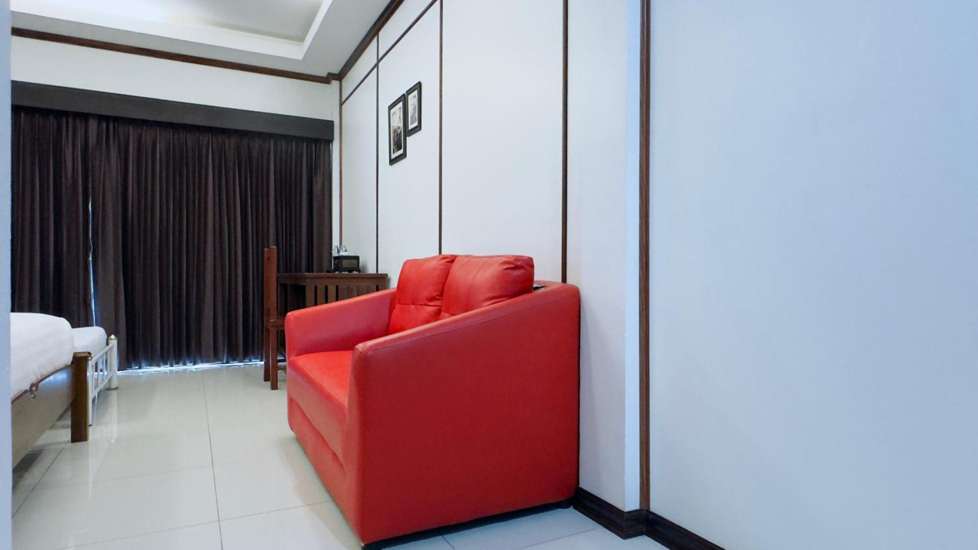 Ez House Hotel Sukhothai Exterior photo